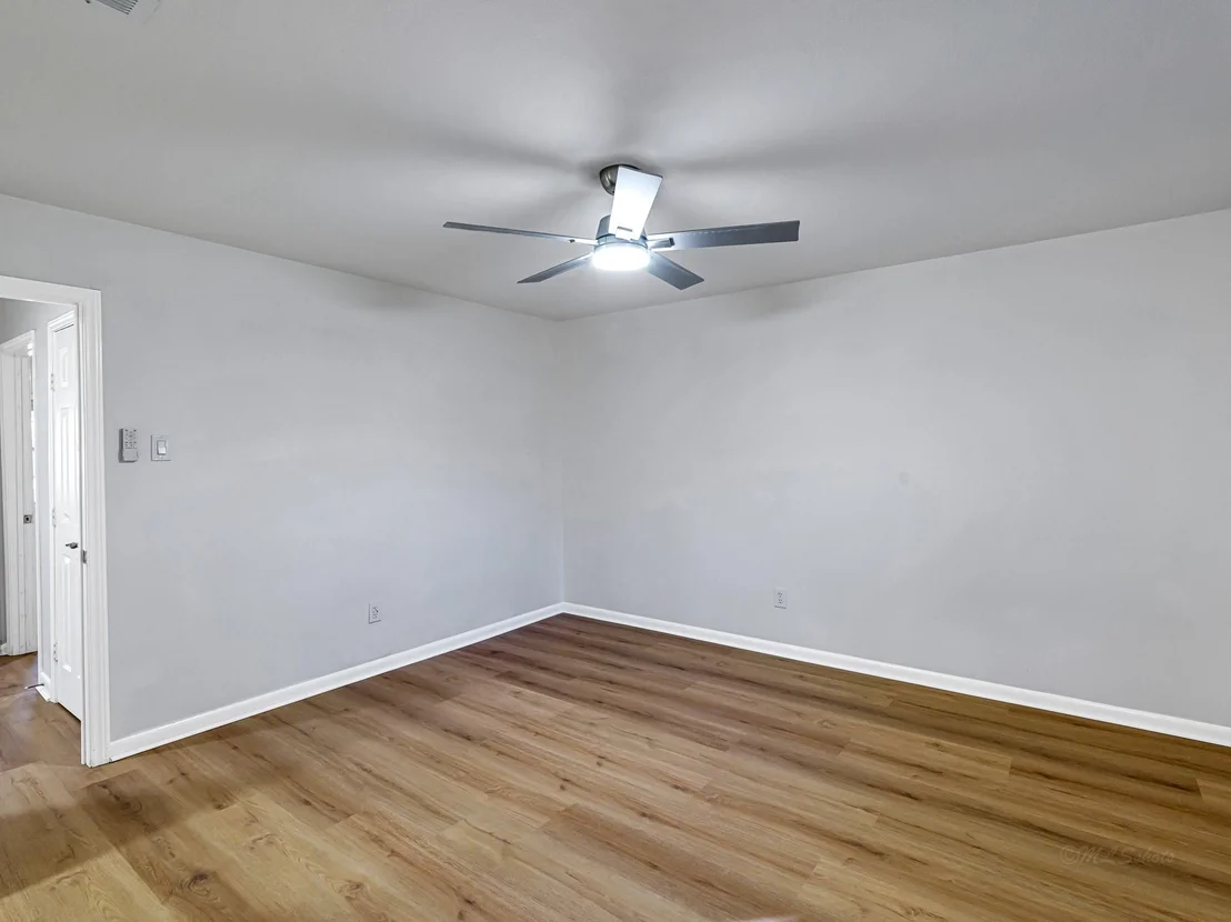 Photo of 5619 Effingham Drive