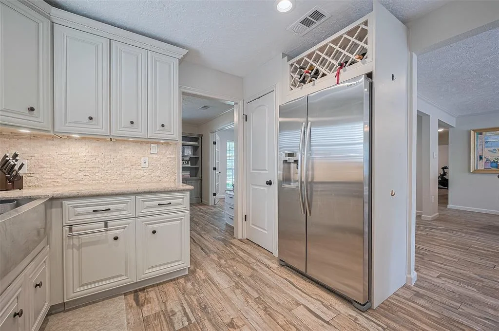 Photo of 10807 Overbrook Lane