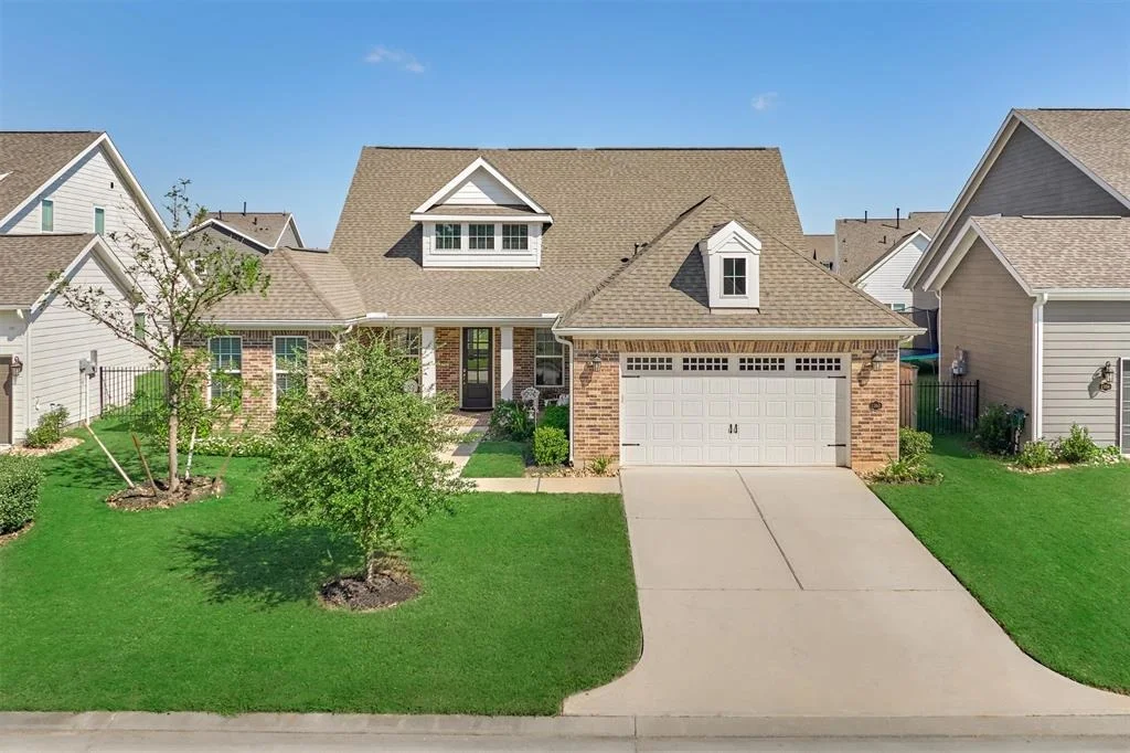 Photo of 2360 Goldenglade Drive