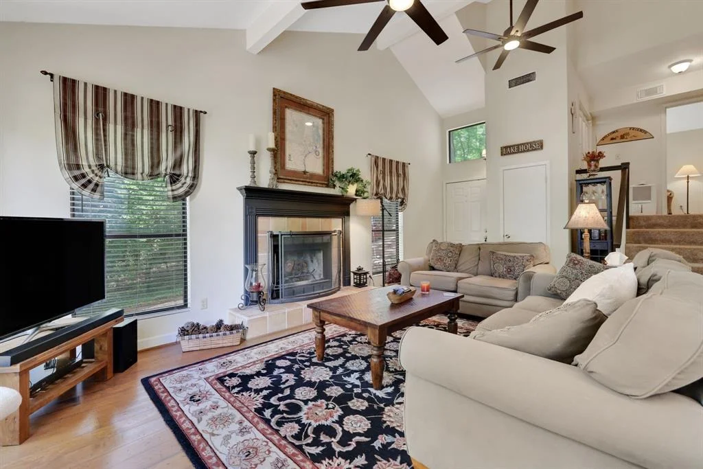 Photo of 1103 Lakeview Estates Drive