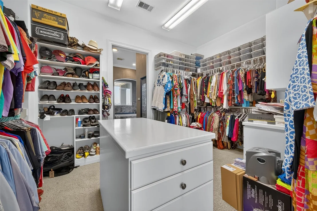 Photo of 2242 Marina Way