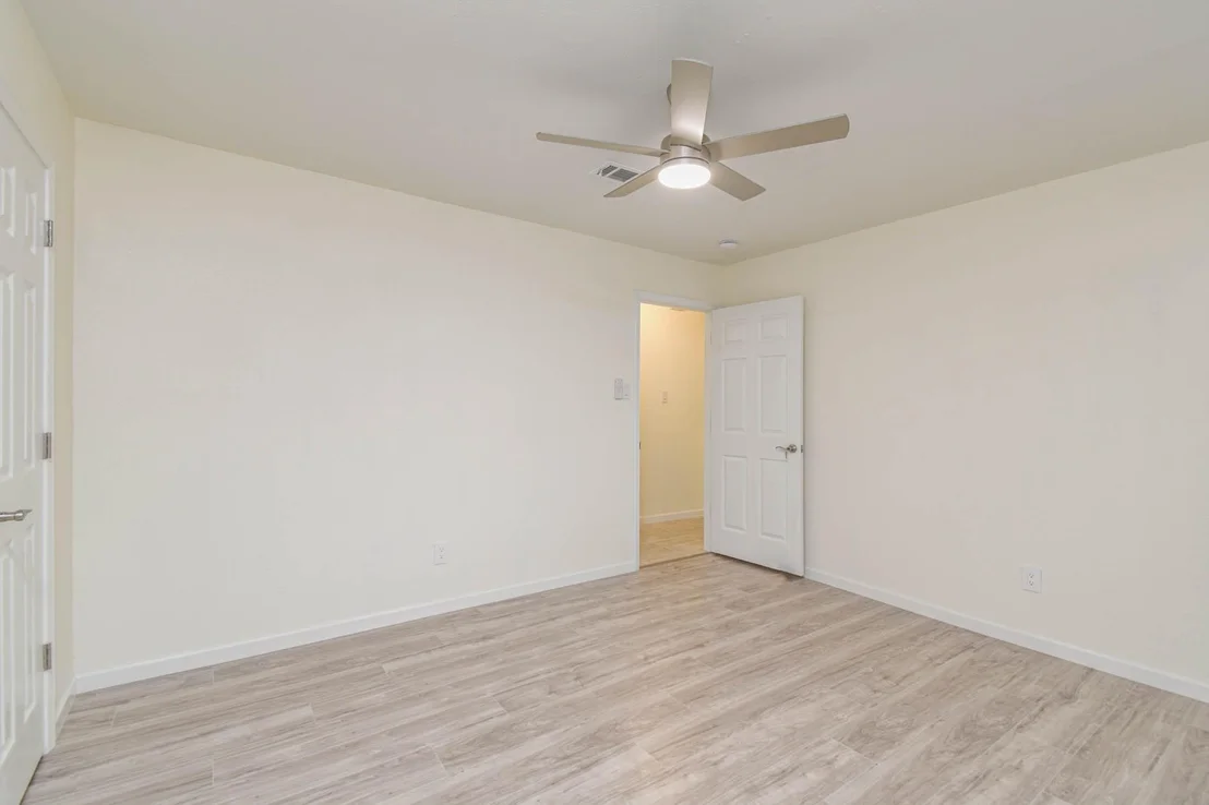 Photo of 5003 Denoron Drive