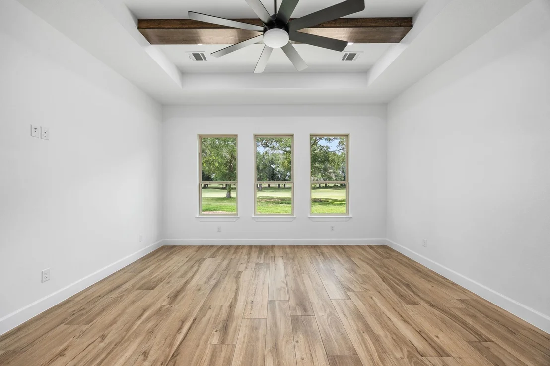 Photo of 210 Birdie Dr
