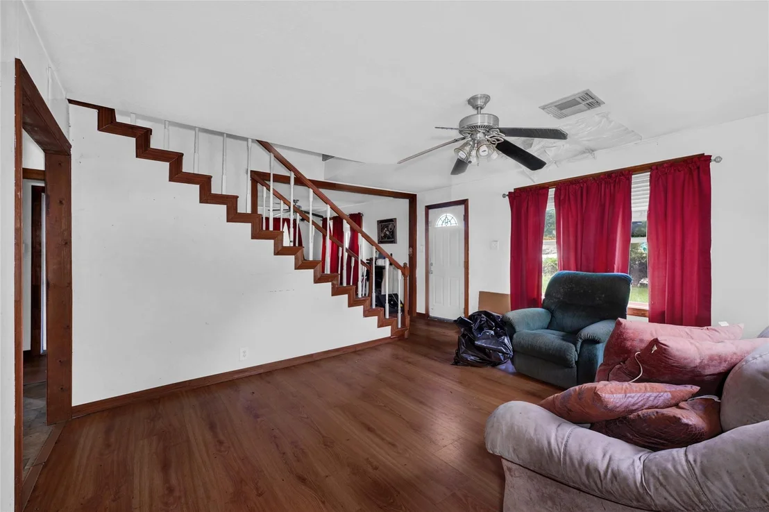 Photo of 5606 Pecan Street