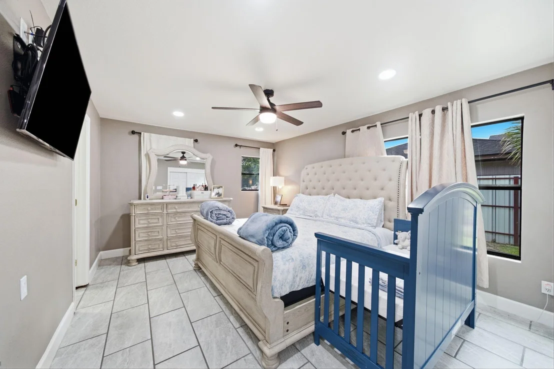 Photo of 1845 Westcrest Drive