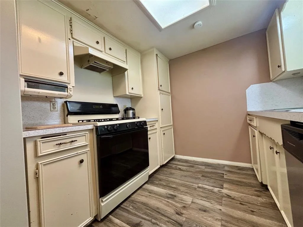 Photo of 13642 Greenridge Drive