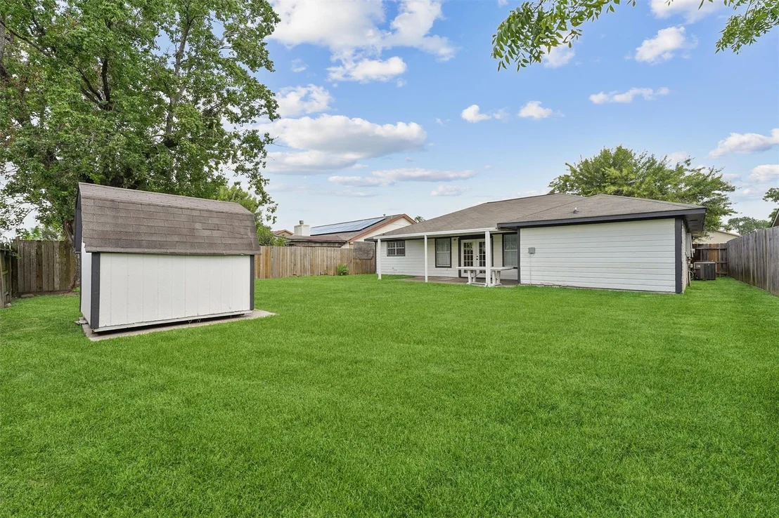 Photo of 10723 Mackenzie Drive