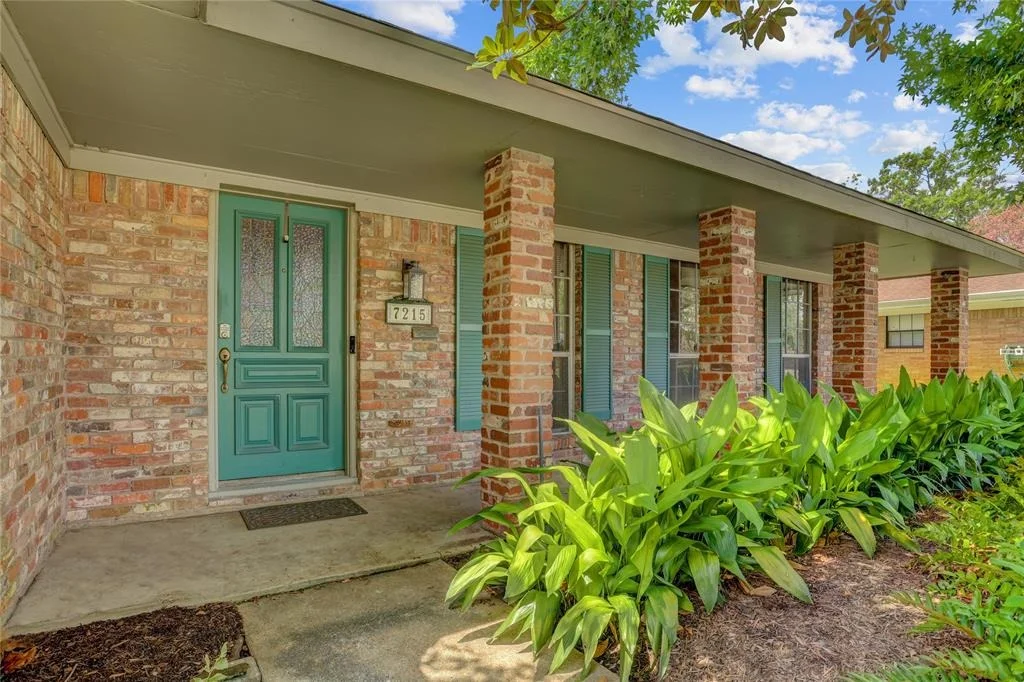 Photo of 7215 Alderney Drive
