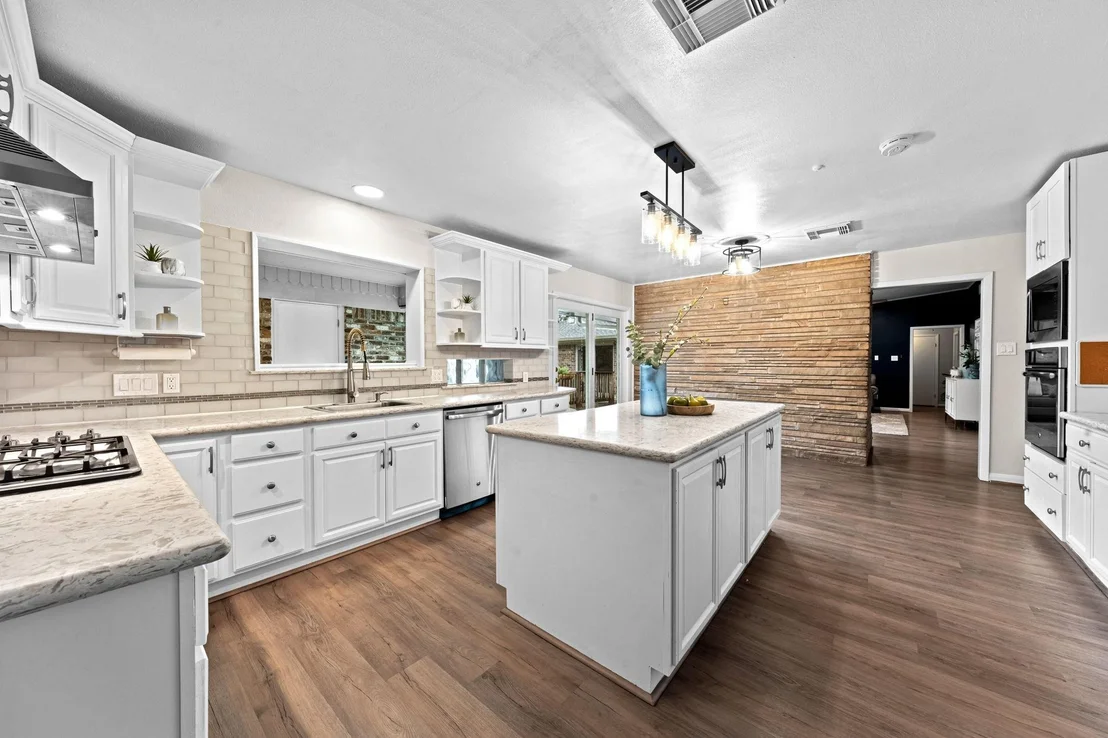 Photo of 4903 Heatherglen Drive