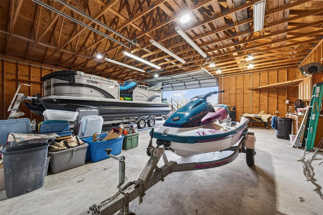 Photo of 805 Lake View Drive