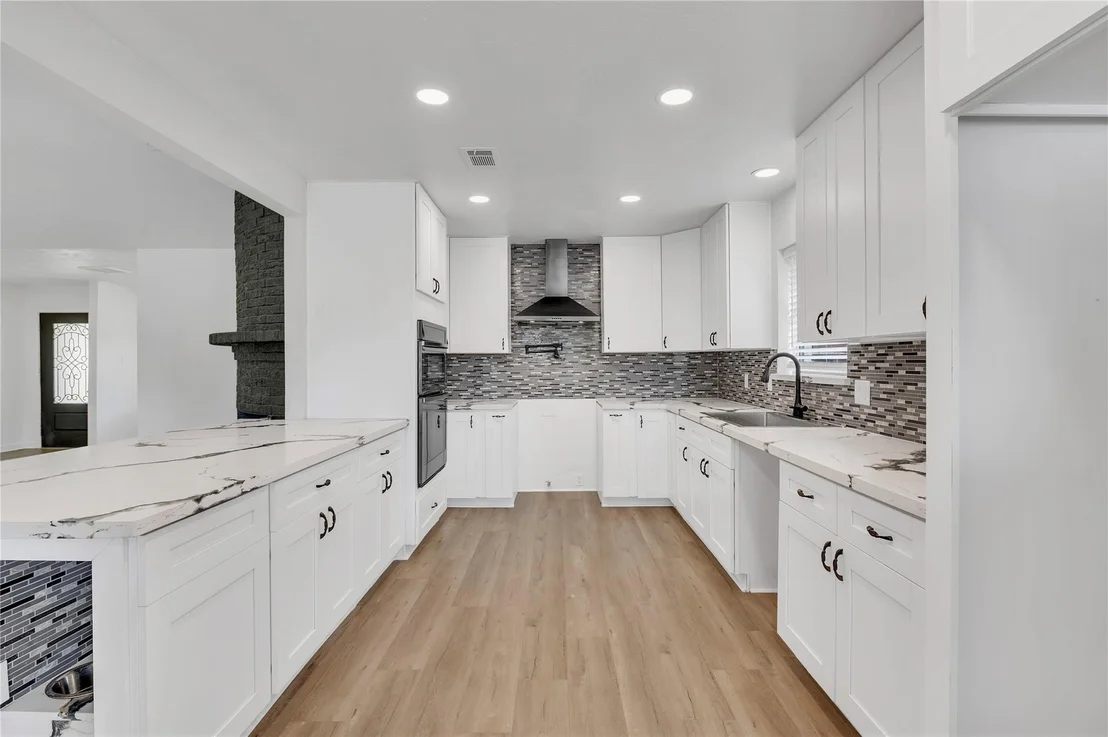 Photo of 717 Yale Lane