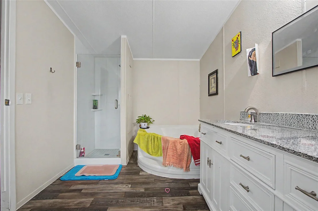 Photo of 5779 Road 3550
