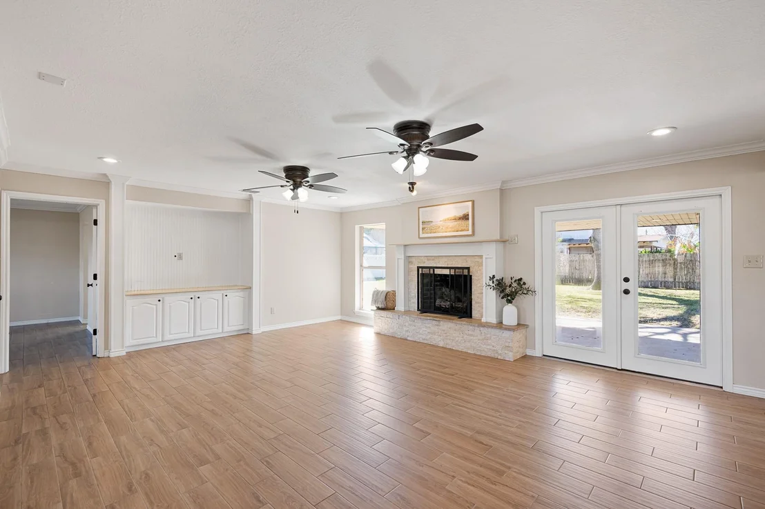 Photo of 1412 Briar Lane