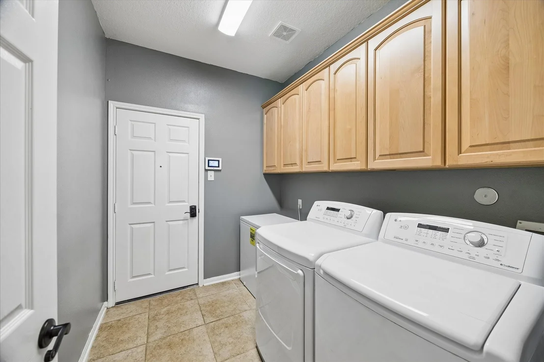Photo of 9122 Memorial Valley Drive