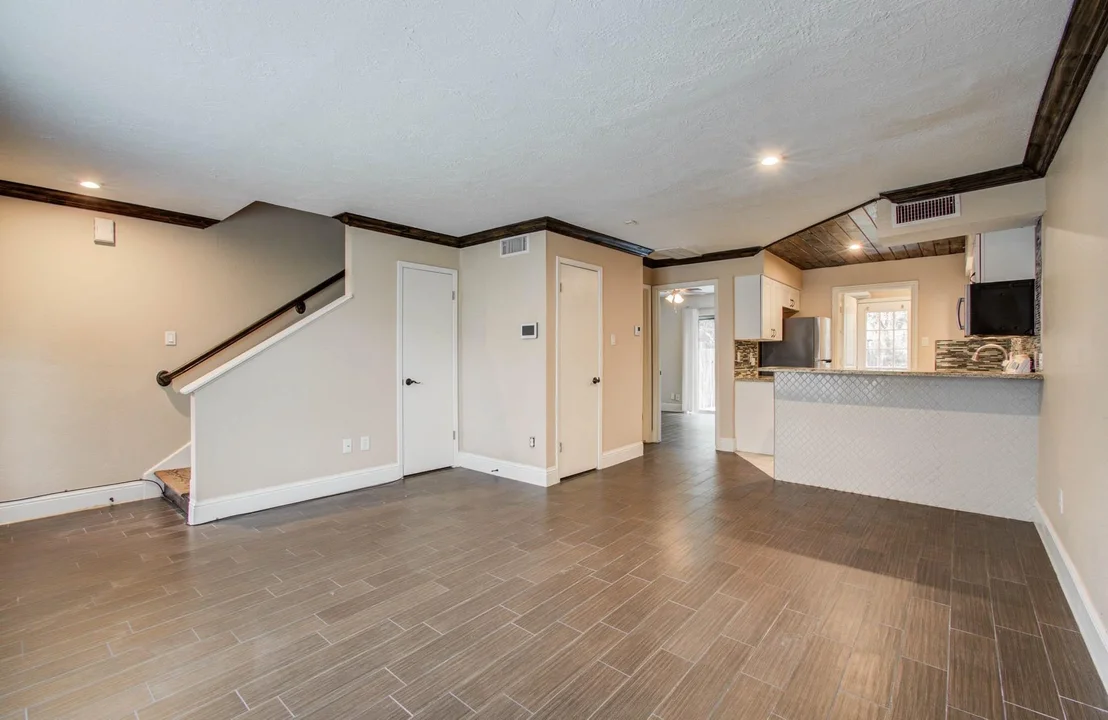 Photo of 2209 Bauer Drive