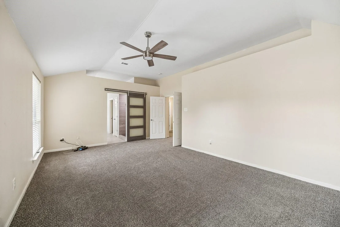 Photo of 18502 Mill Path Court