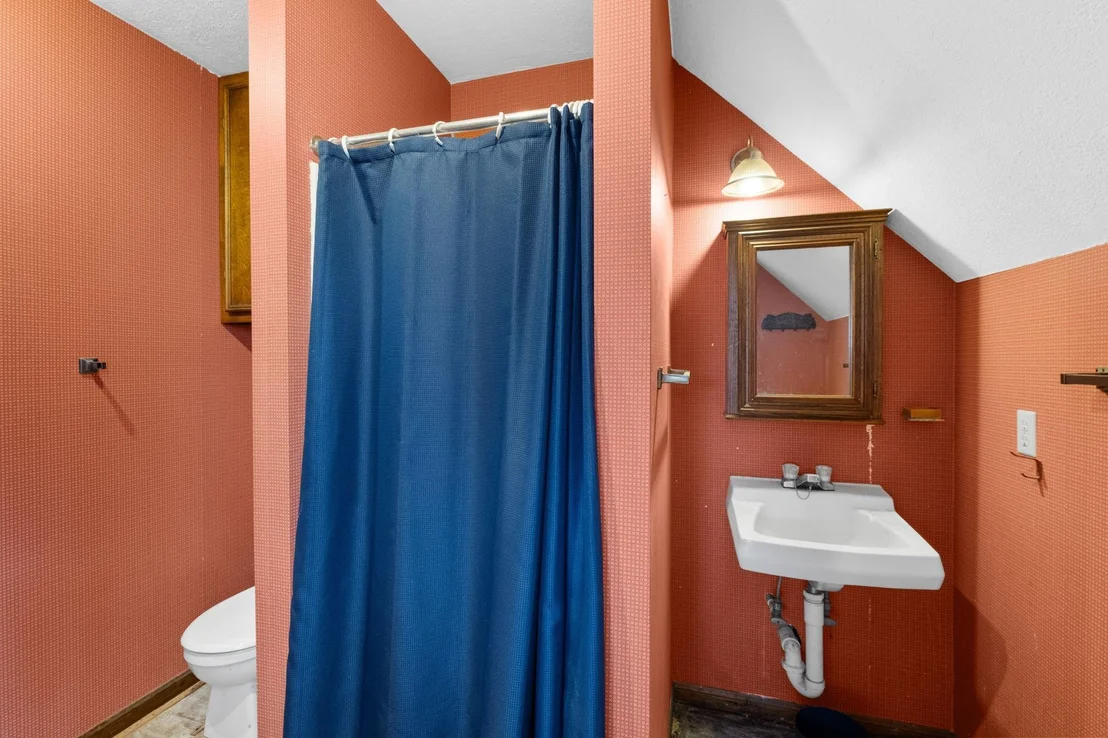 Photo of 7411 Creek Drive