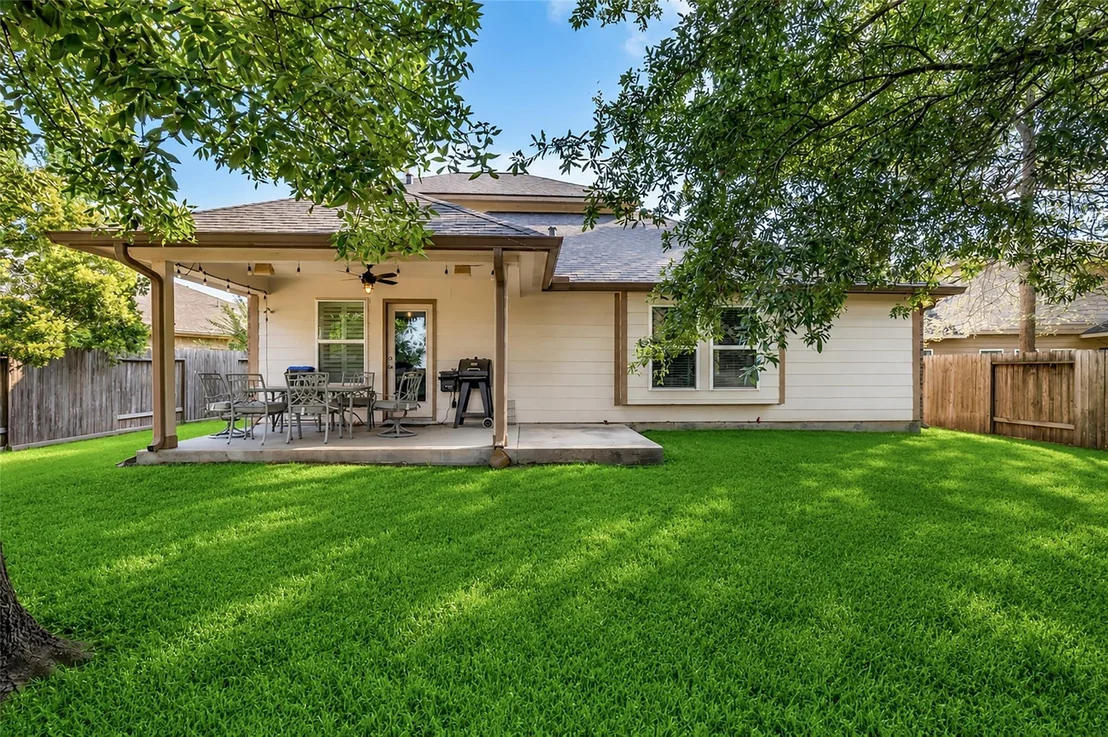 Photo of 172 Knollbrook Circle