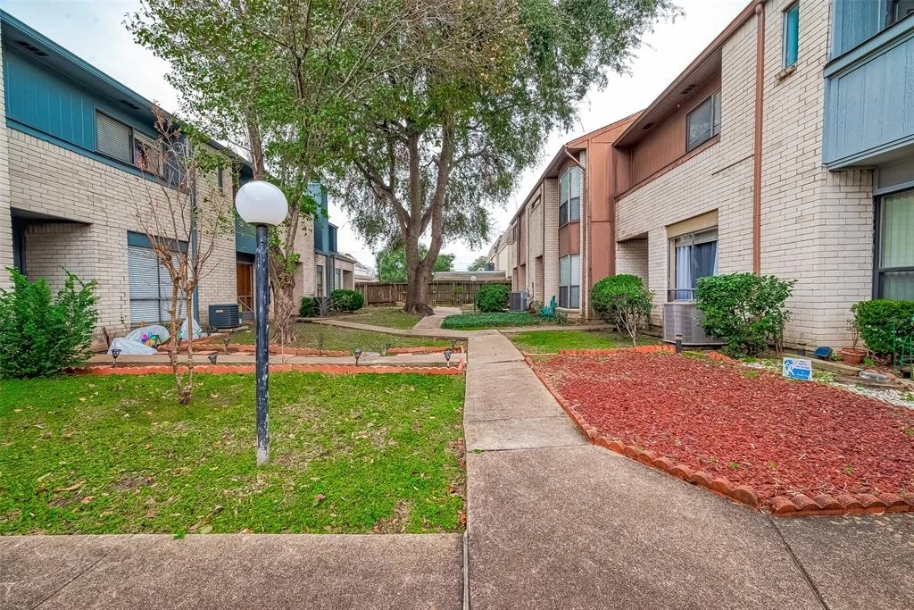 Photo of Unit E at 8311 Augustine Drive
