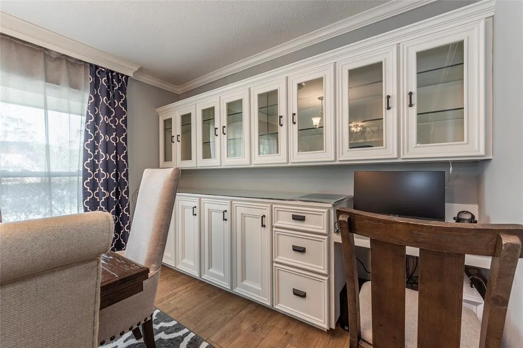 Photo of 1050 Royal Oak Drive