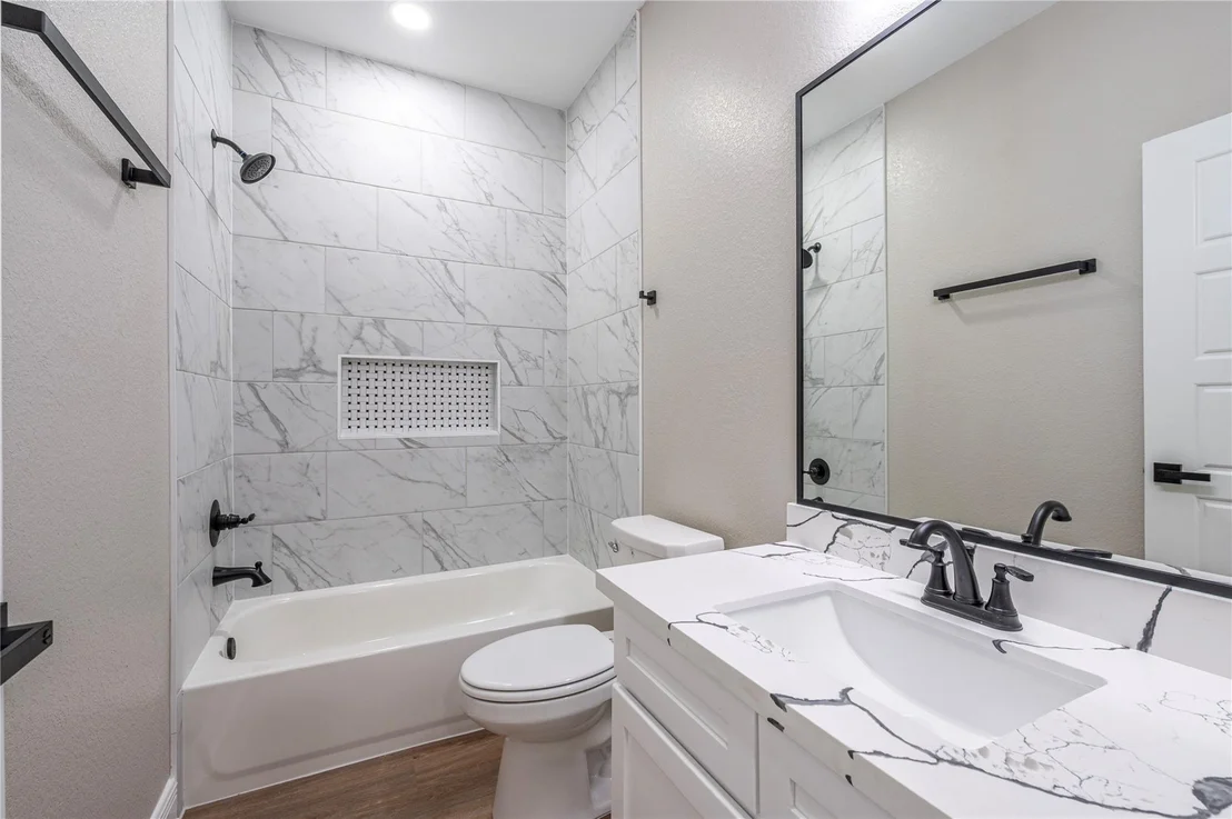 Photo of 8133 Wetherby Lane
