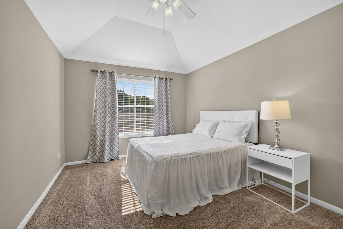 Photo of 1719 Cantigny Lane