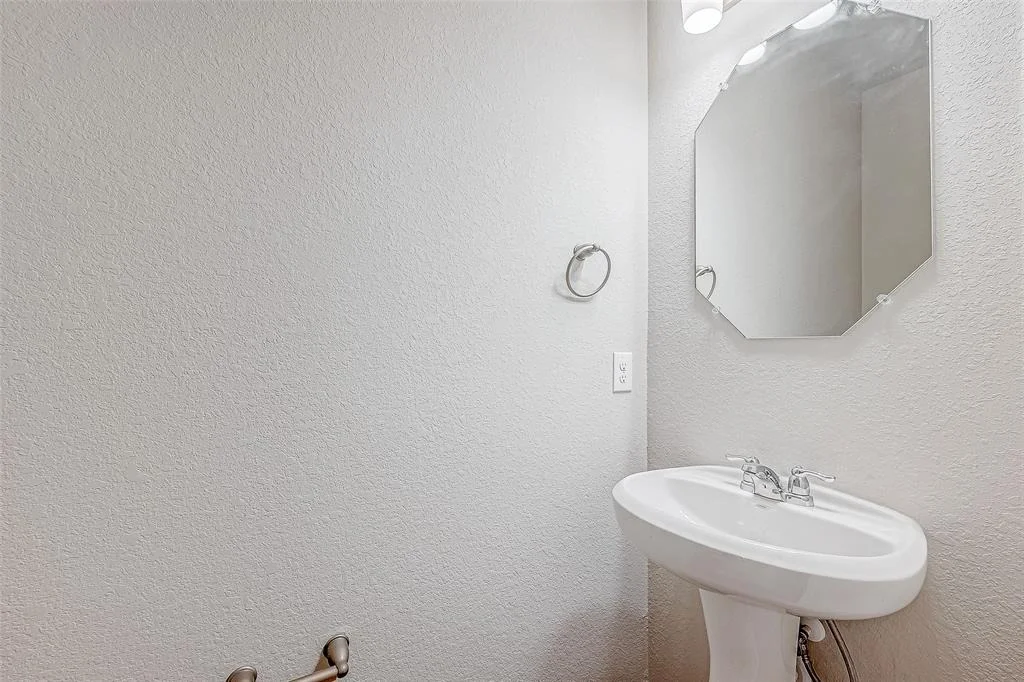 Photo of 6622 Carver Road
