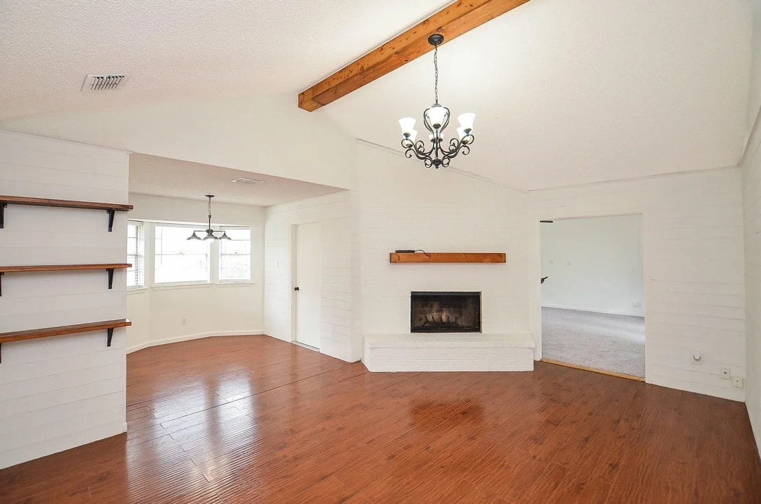 Photo of 9014 Langfield Road