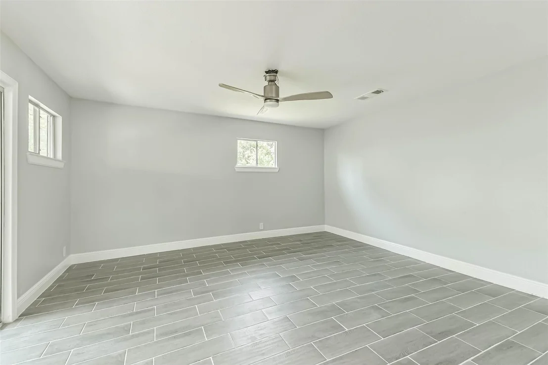 Photo of 8711 Othello Street