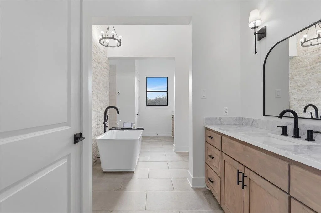 Photo of 150 Quiet Springs Trail