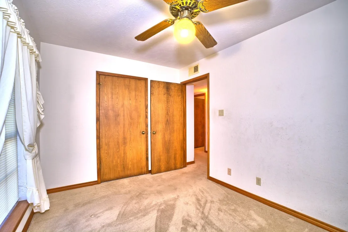 Photo of 1000 Crestline Lane