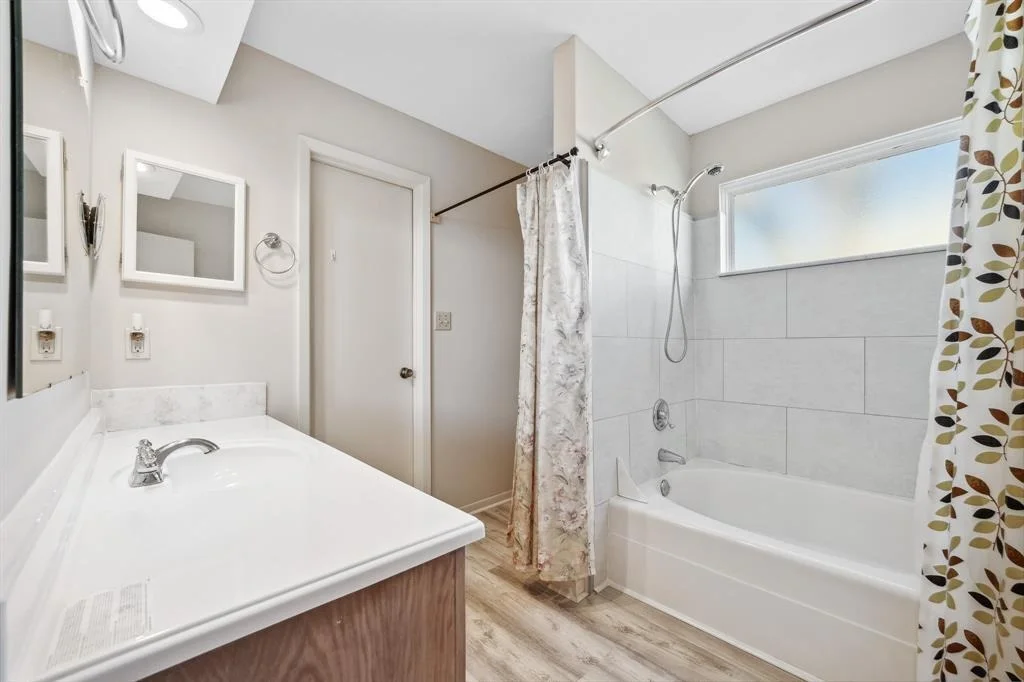 Photo of 11038 Holworth Drive