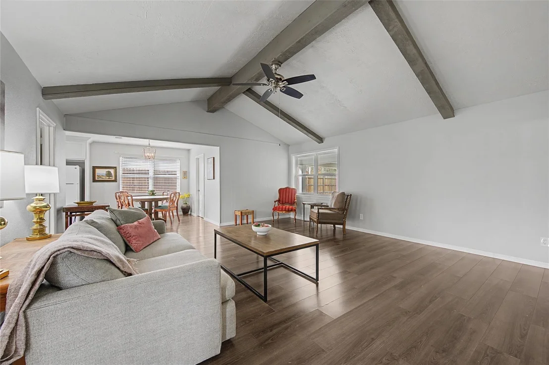 Photo of 1719 Eastvale Drive
