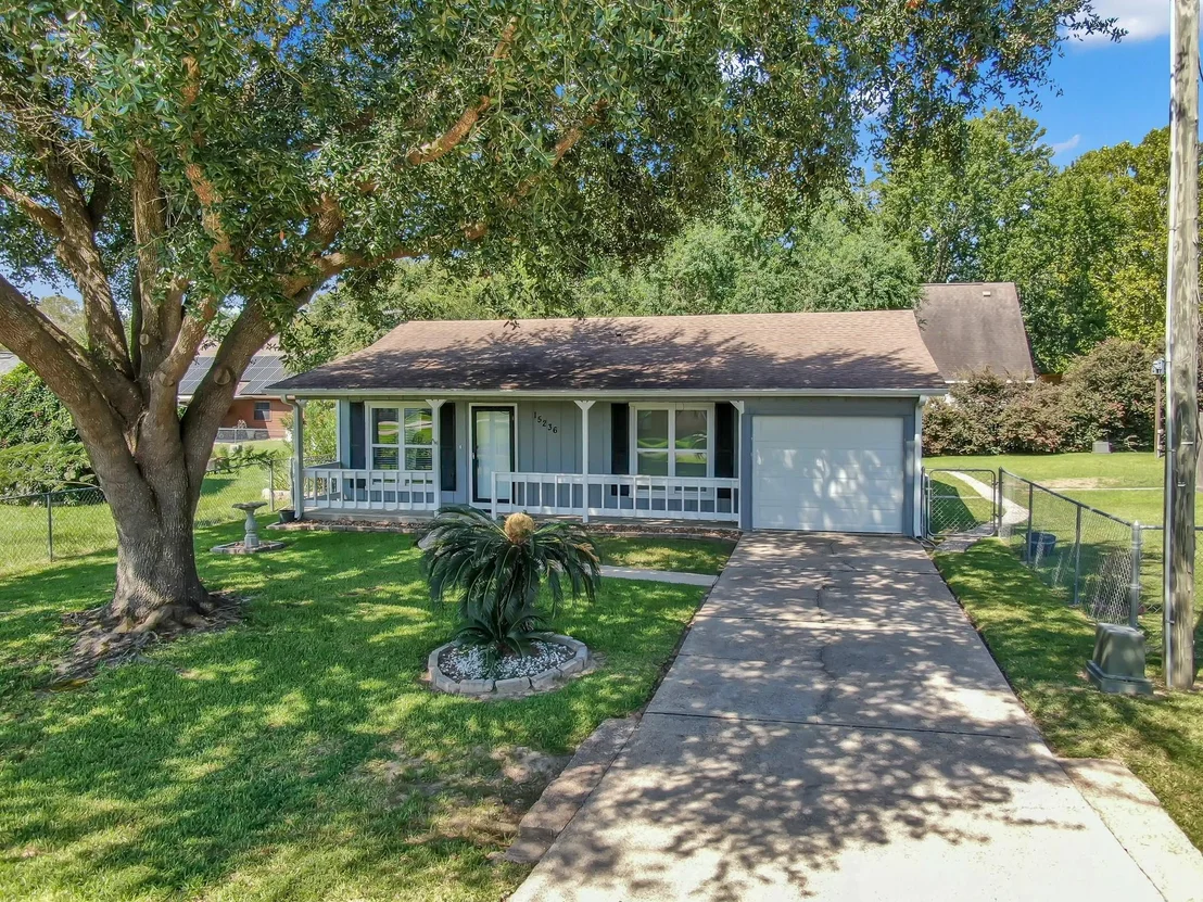 Photo of 15236 Starboard Drive