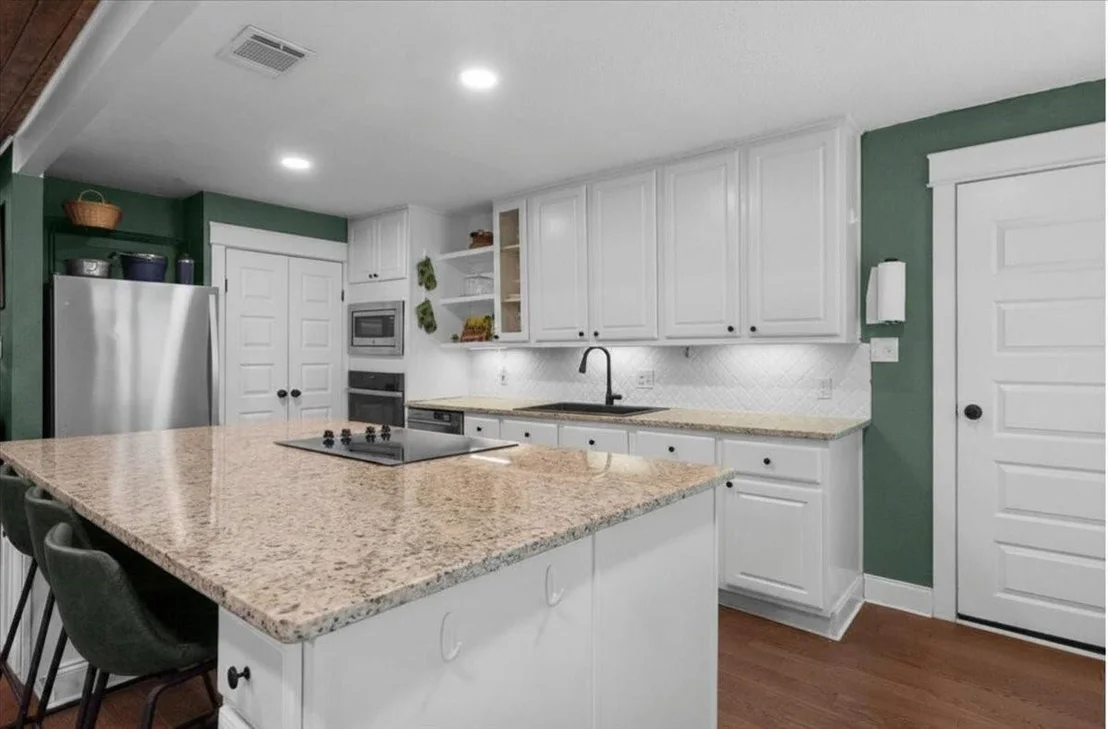 Photo of 4825 Kingfisher Drive
