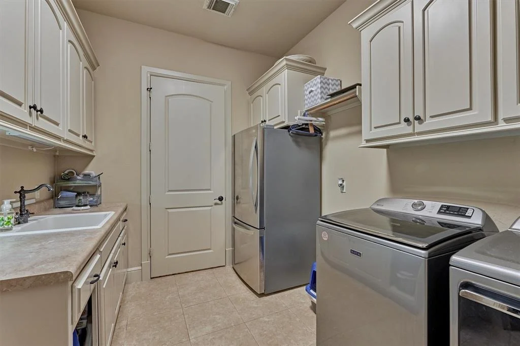Photo of 11420 Grand Pine Drive