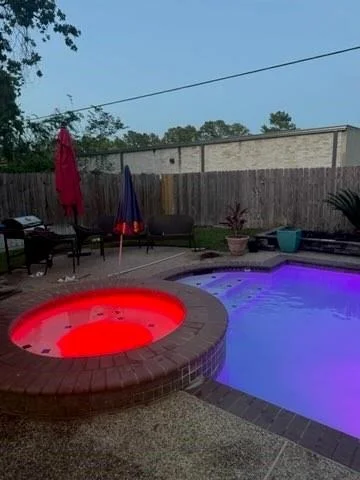 Photo of 16023 Lakestone Drive