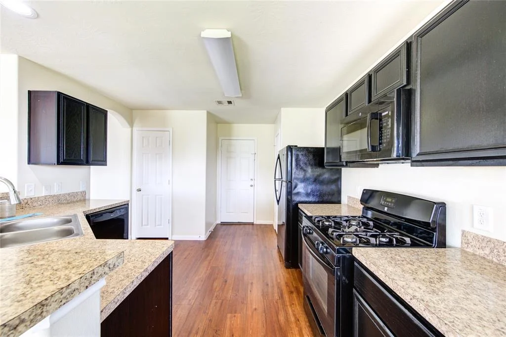 Photo of 863 Sun Prairie Drive