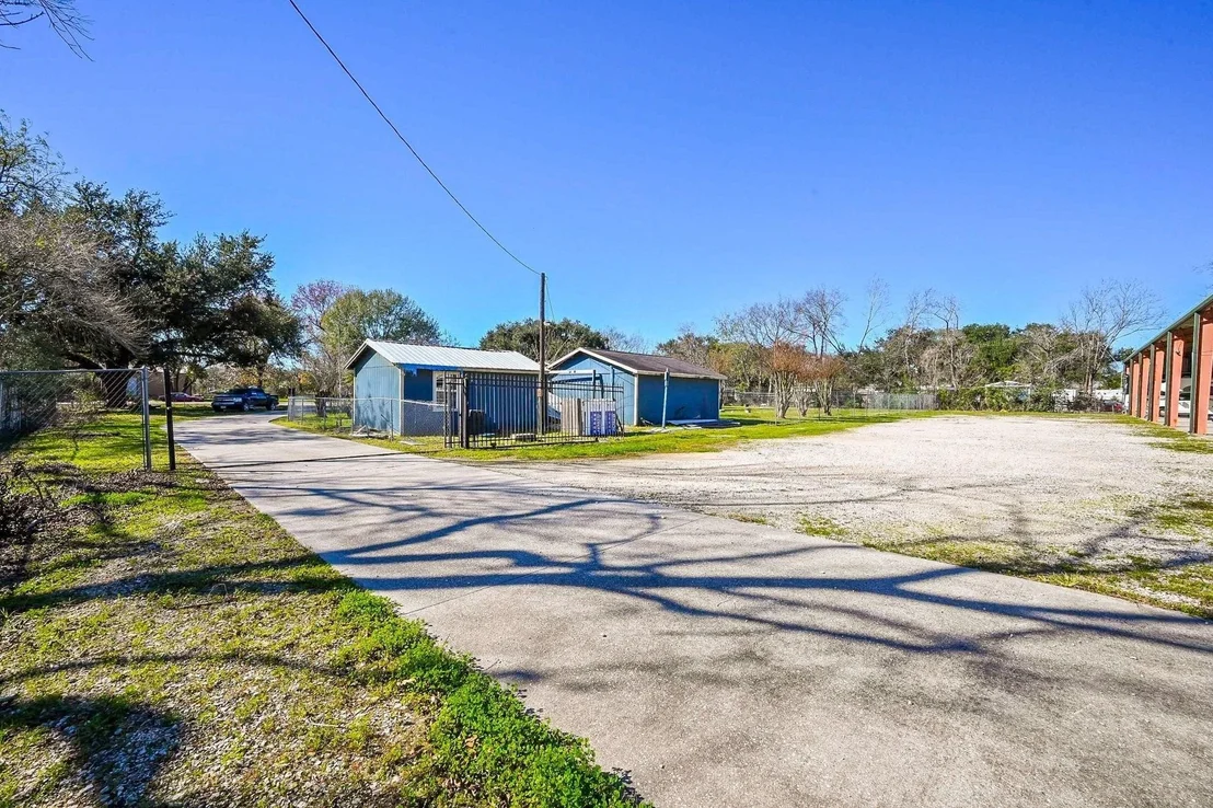 Photo of 18910 Carrot Street