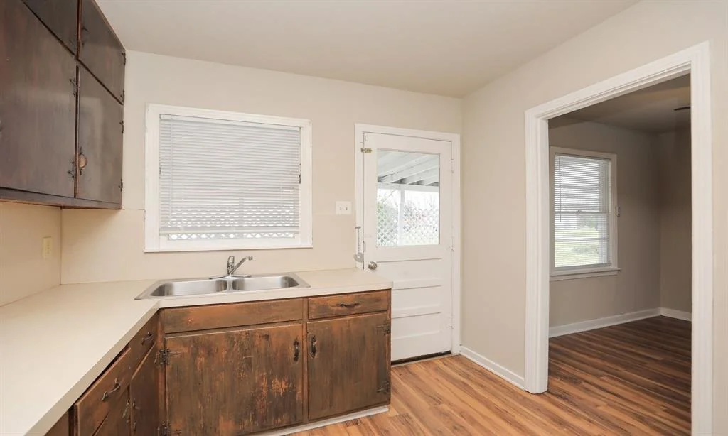 Photo of 411 Honeysuckle Drive