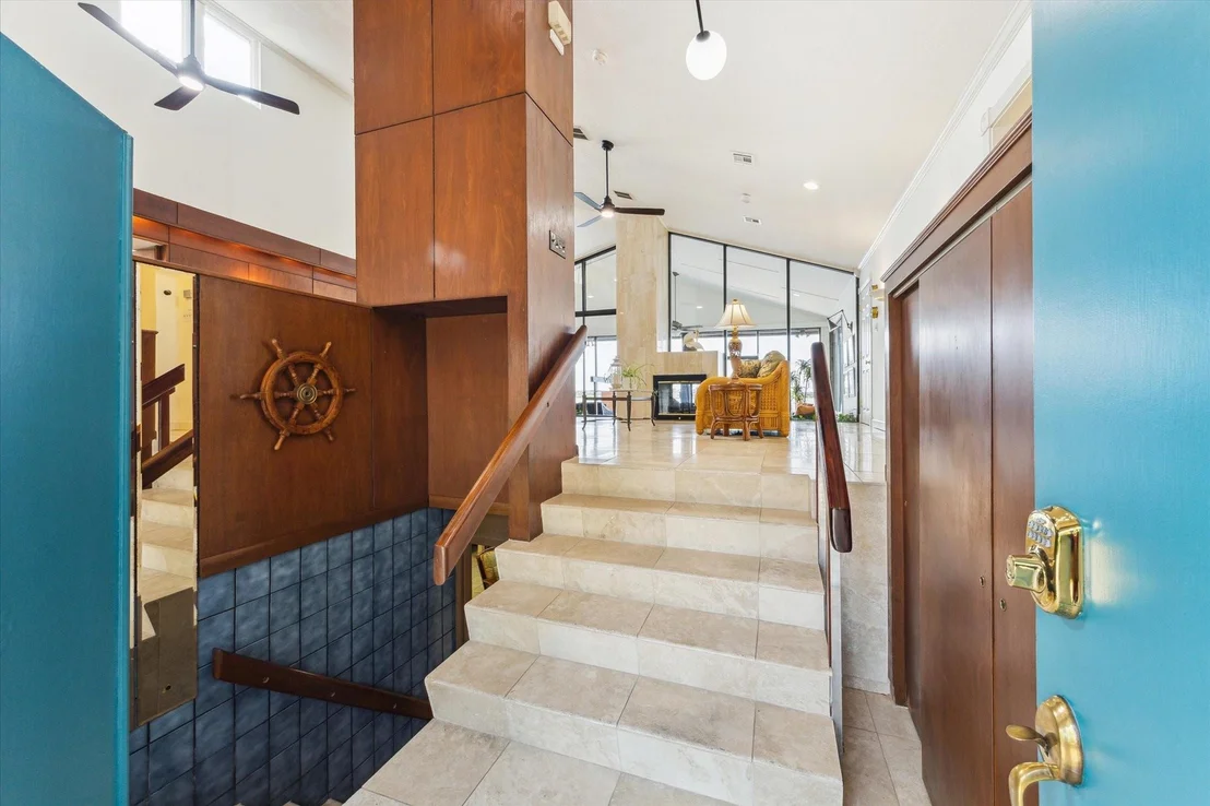 Photo of 2414 Baycrest Drive