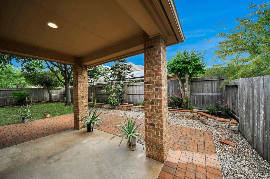 Photo of 28010 Hollyfare Drive