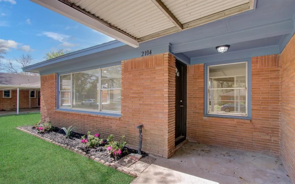 Photo of 2104 Dorothy Street