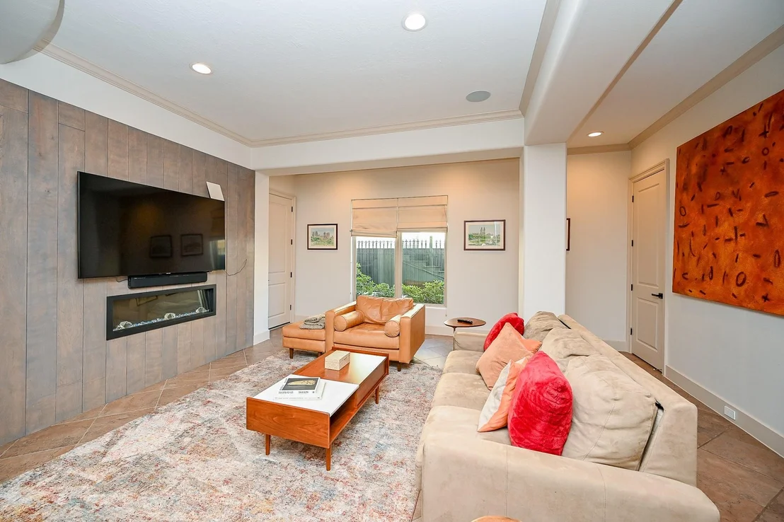 Photo of 3815 Antibes Lane