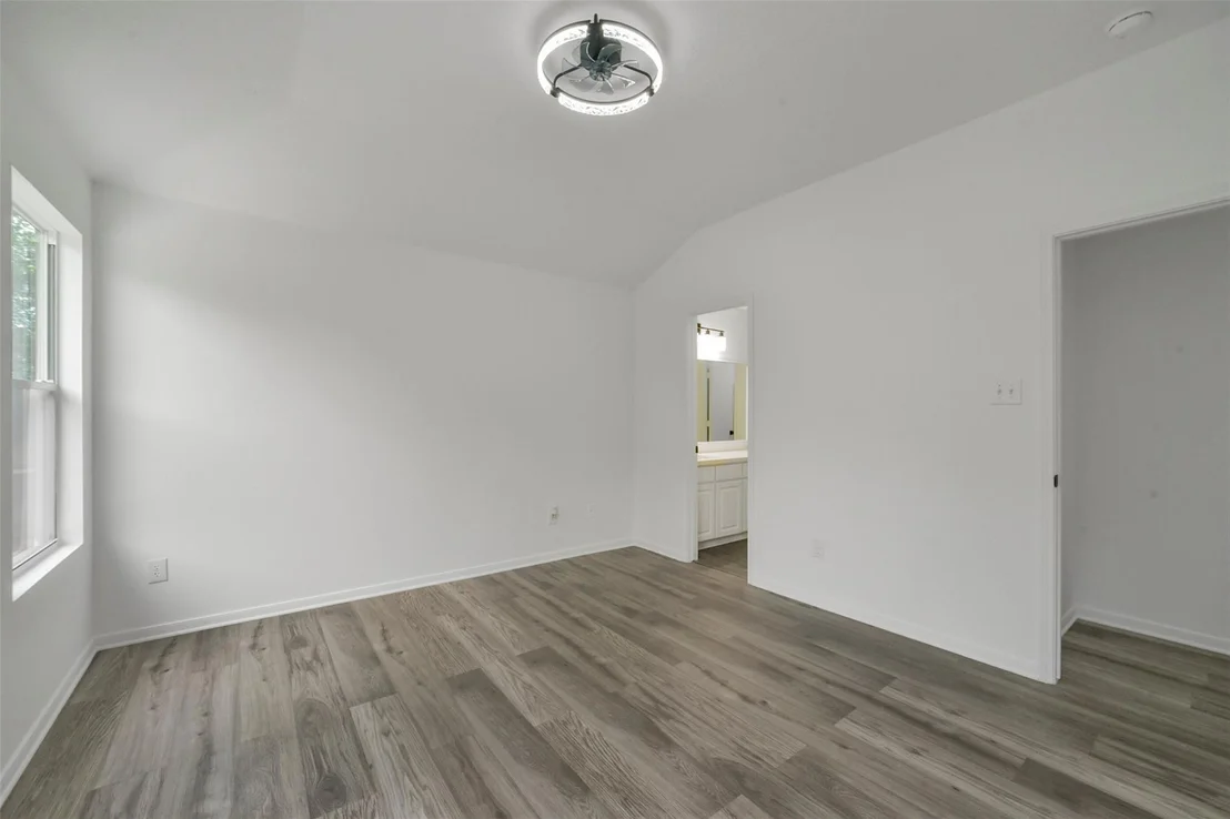 Photo of 2811 Packard Elm Street