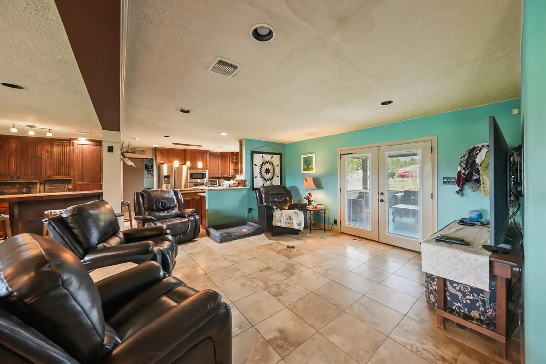 Photo of 34366 Owens Road