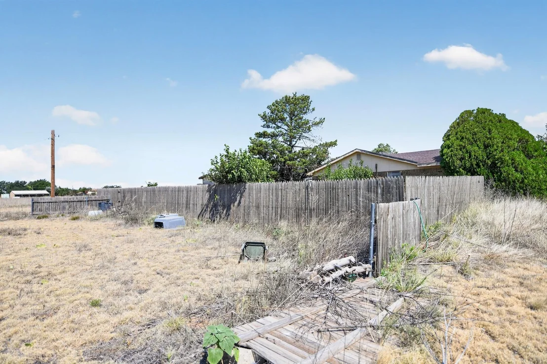 Photo of 13800 Halsey Trail