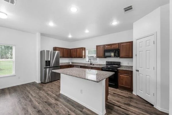 Photo of 9850 Hunter Springs