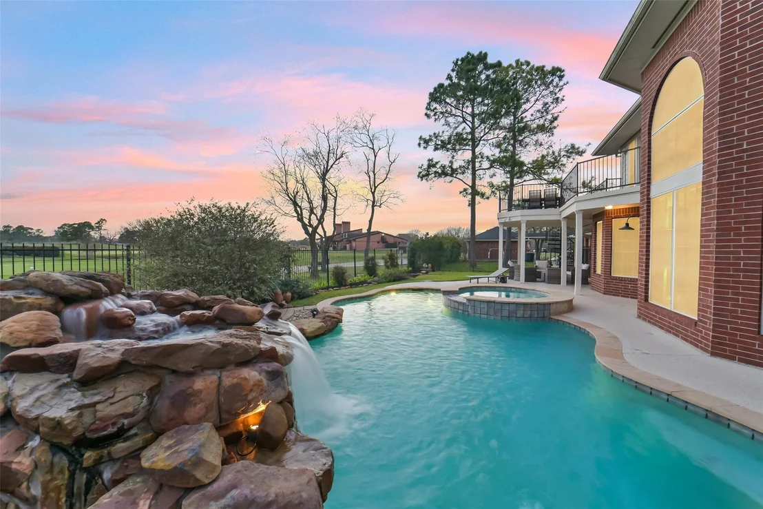 Photo of 24403 Falcon Point Drive