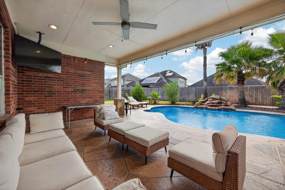 Photo of 9231 Barnsford Lane